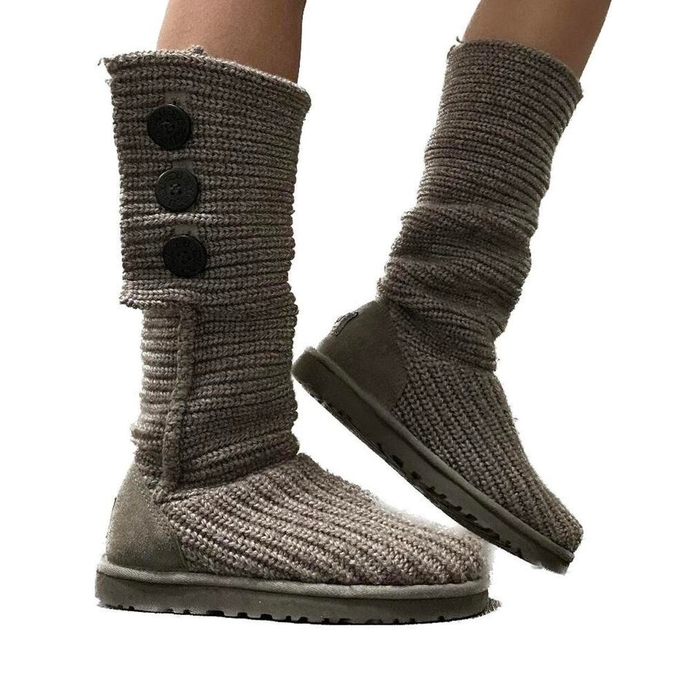 UGG Classic Cardy Tall Knit Foldover Winter Sweater Boots Gray Women's Size 8